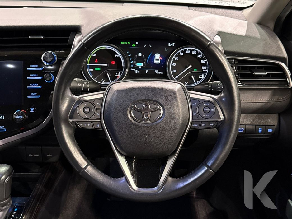2021 Toyota Camry - image 14