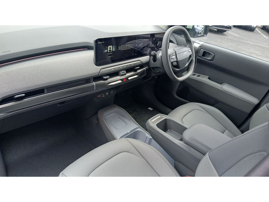 2026 Kia EV3 - image 3