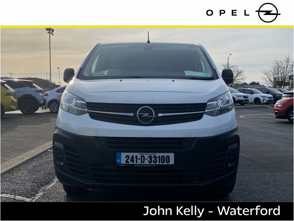 2024 Opel Vivaro - image 2