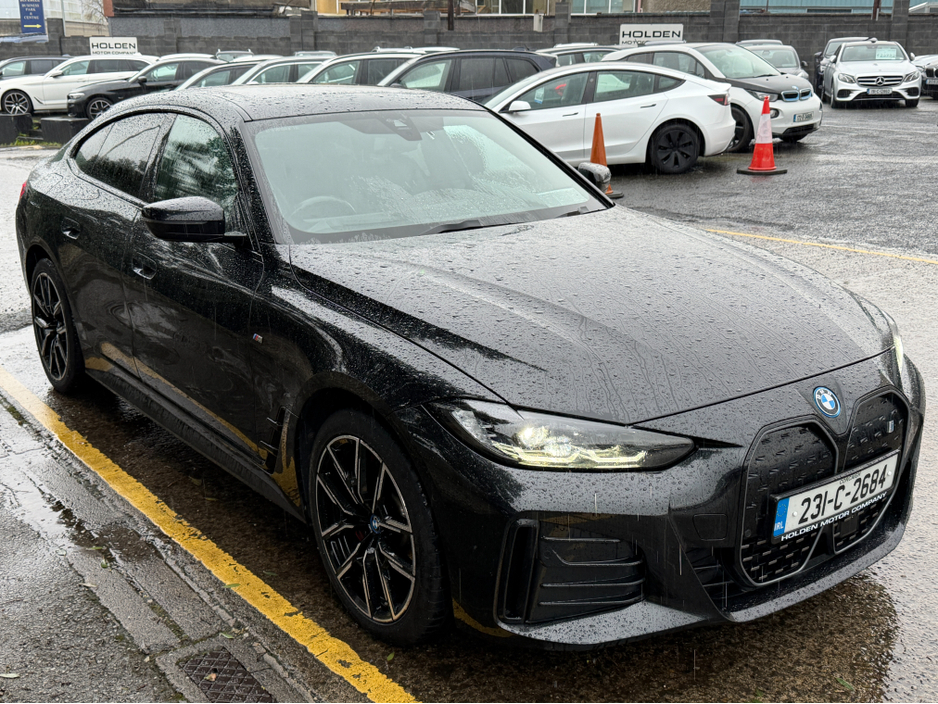 2023 BMW i4 M-SPORT..SUNROOF..KEYLESS ENTRY €32,350