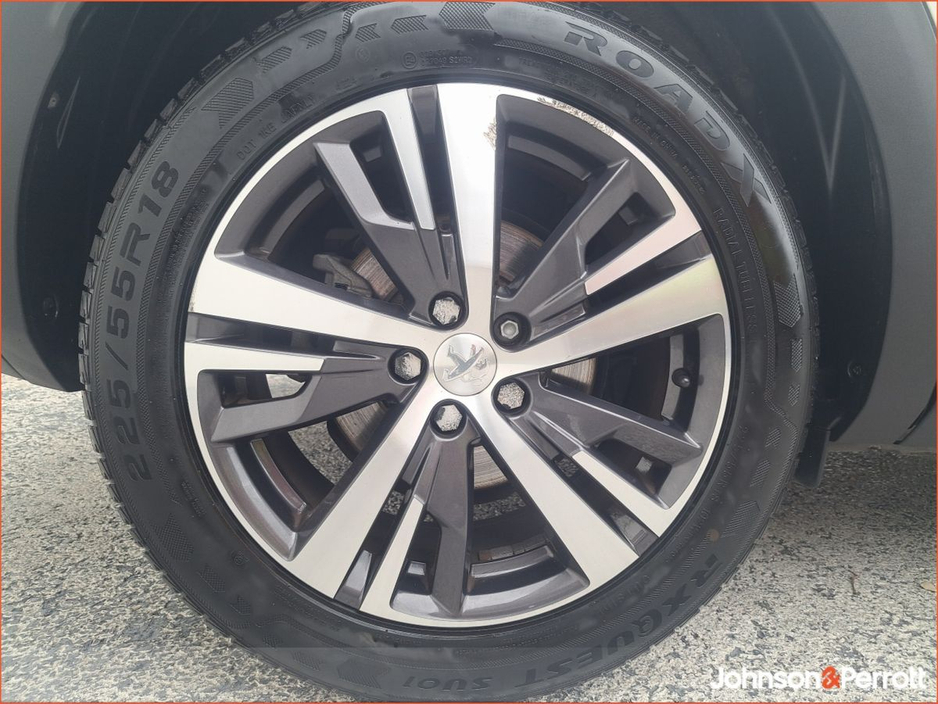 2022 Peugeot 3008 1.2 PureTech 130bhp Allure €28,950