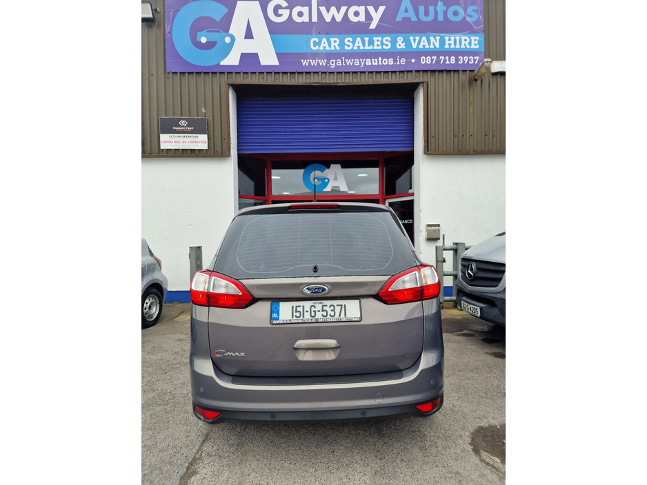 2015 Ford C-Max - image 14