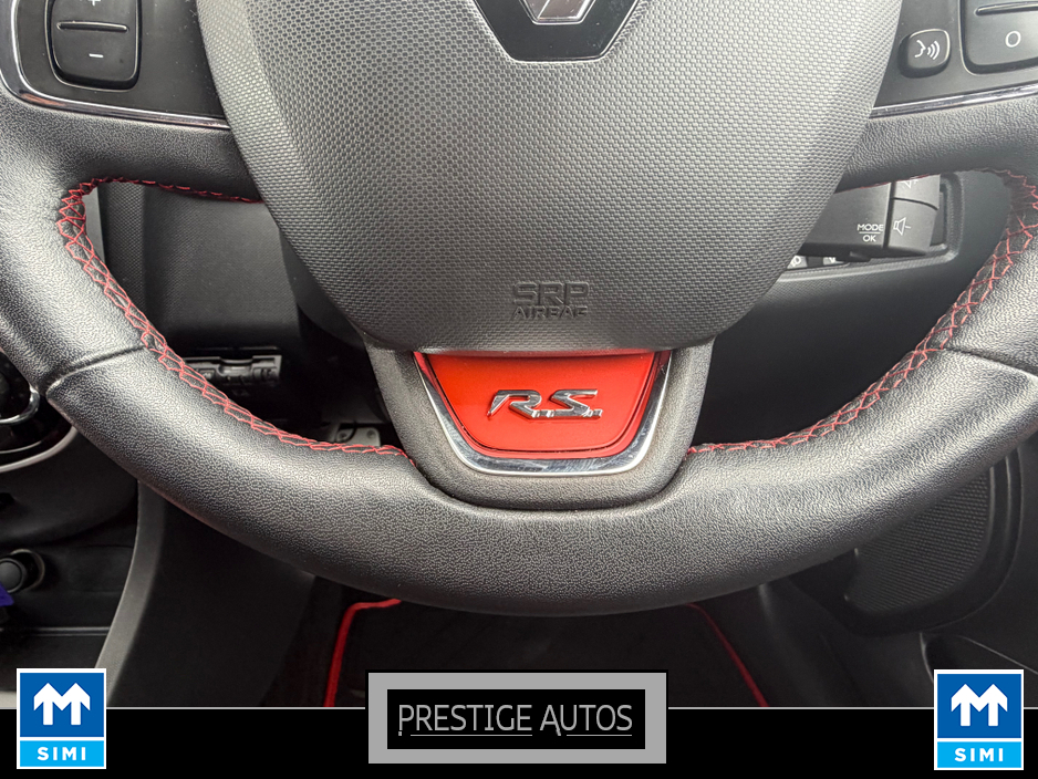 2014 Renault Clio - image 18