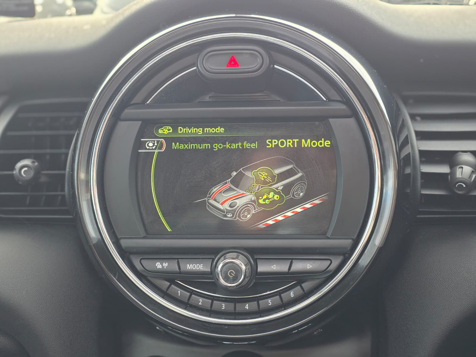 2015 MINI Hatch 1.5 3DR COOPER €12,950