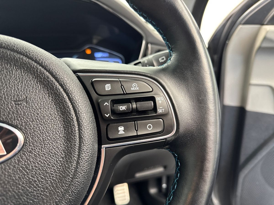 2021 Kia Niro - image 21