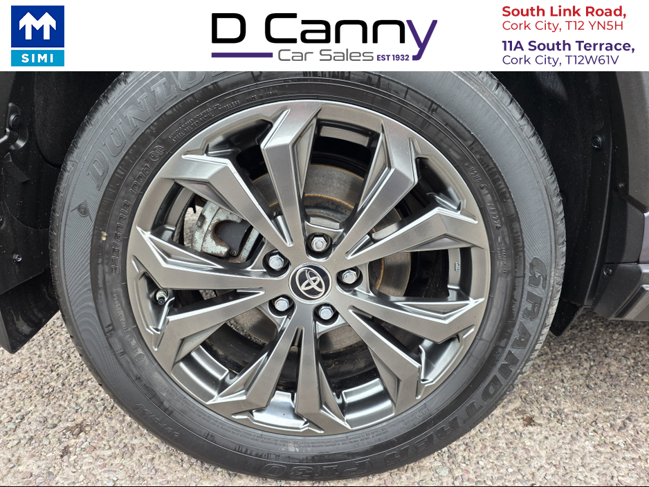 2023 Toyota Rav4 - image 14