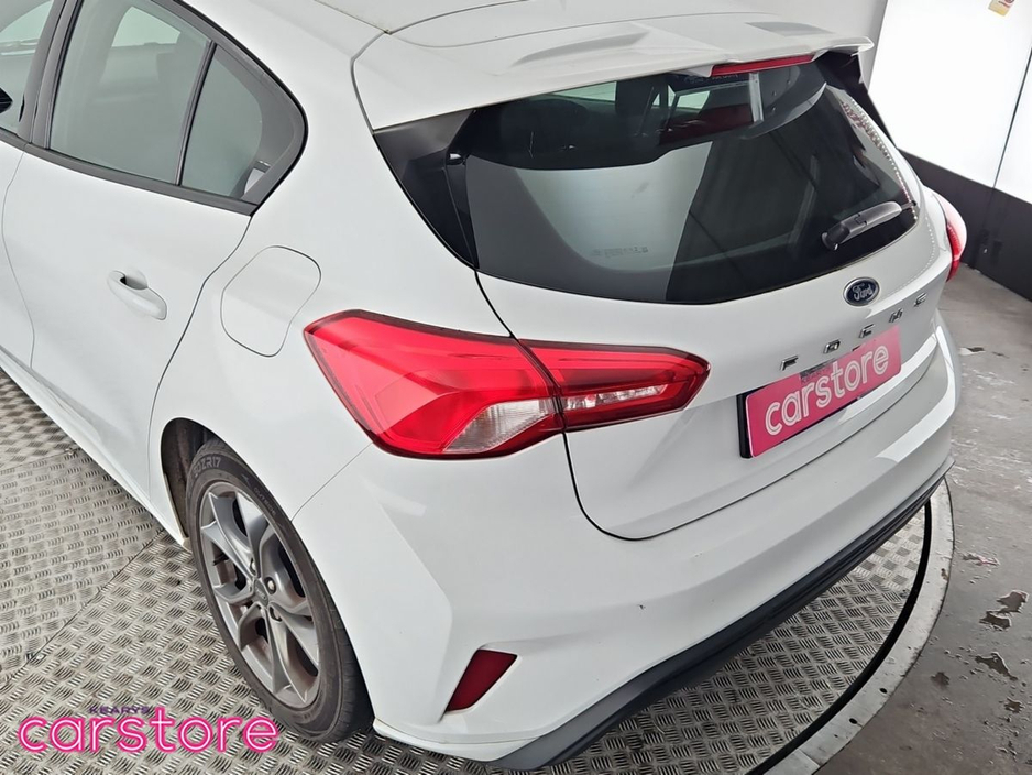 2020 Ford Focus 1.0 Ecoboost 125PS Titanium €19,880