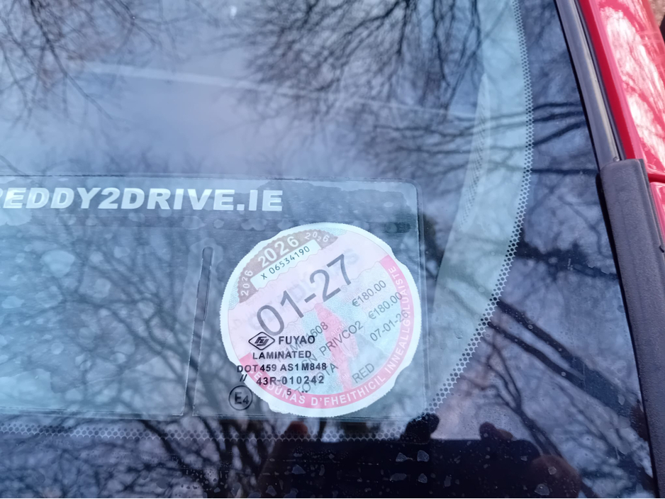 2015 Toyota Yaris - image 16