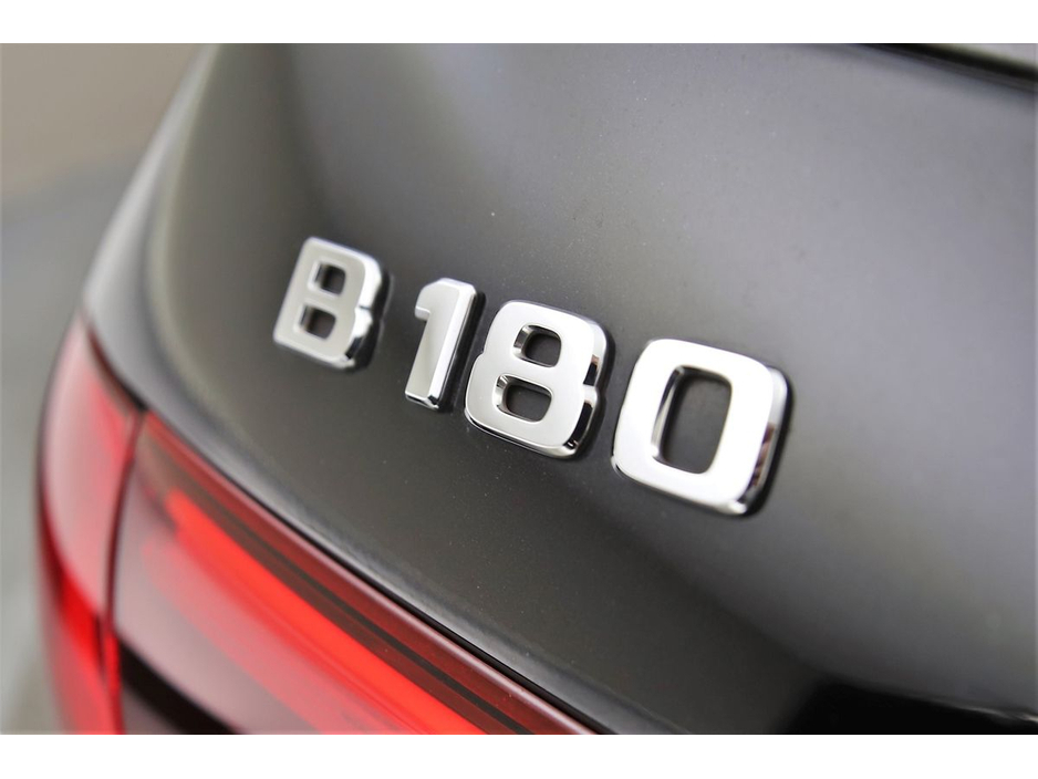 2022 Mercedes-Benz B Class B180 1.3 AMG LINE *HIGH SPEC*FULL LEATHER*EL.SUNROOF* €34,890