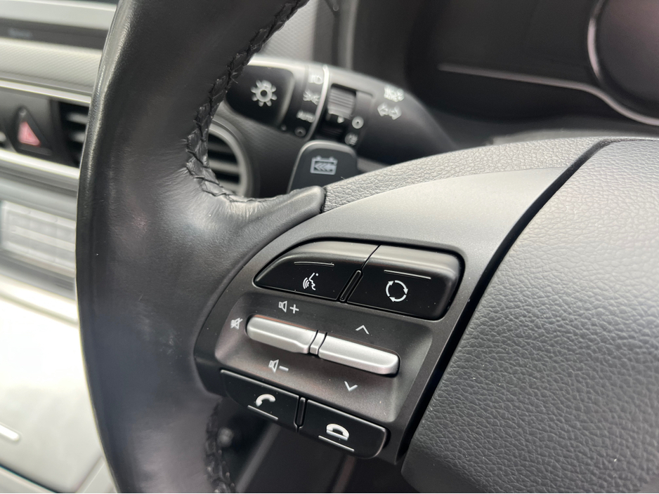 2020 Hyundai Kona - image 12