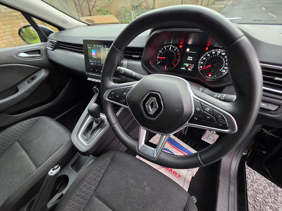 2023 Renault Clio Equilibre TCE 90 CVT Dfull MY2 €18,950