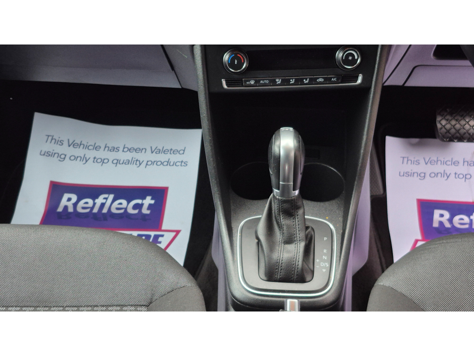 2016 Volkswagen Polo - image 17