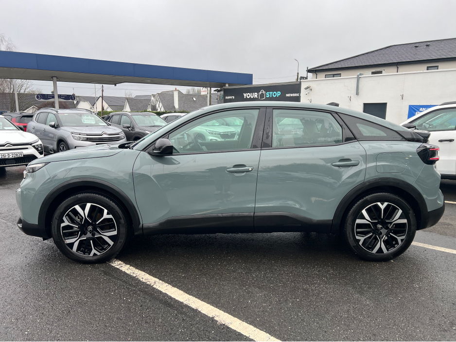 2025 Citroen C4 PLUS 54KWH 156HP €26,950