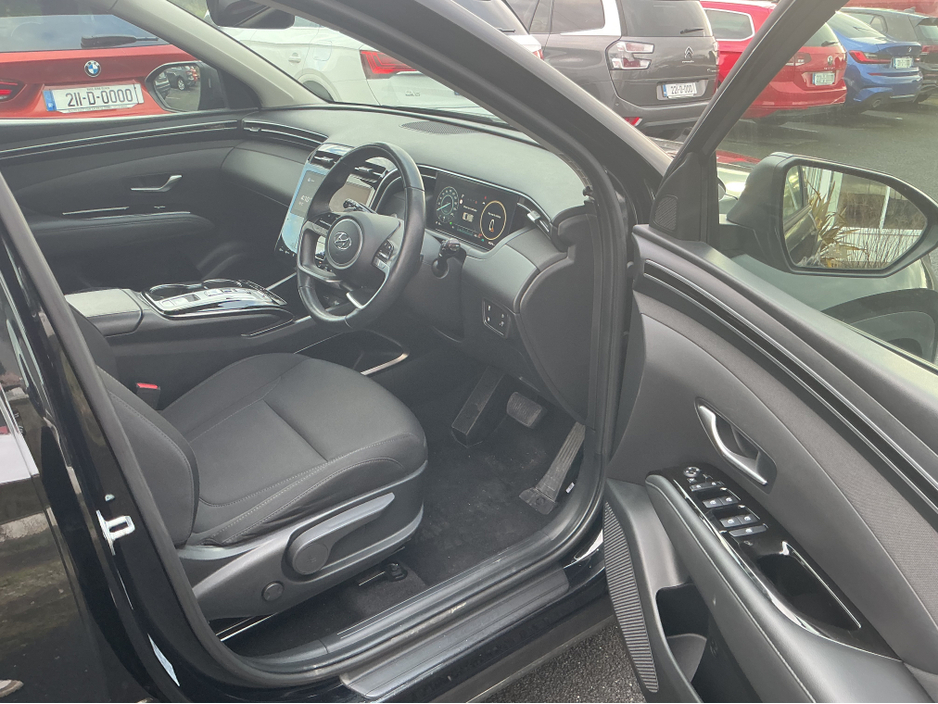 2021 Hyundai Tucson - image 11