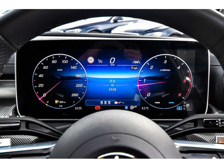 2025 Mercedes-Benz C Class - image 15