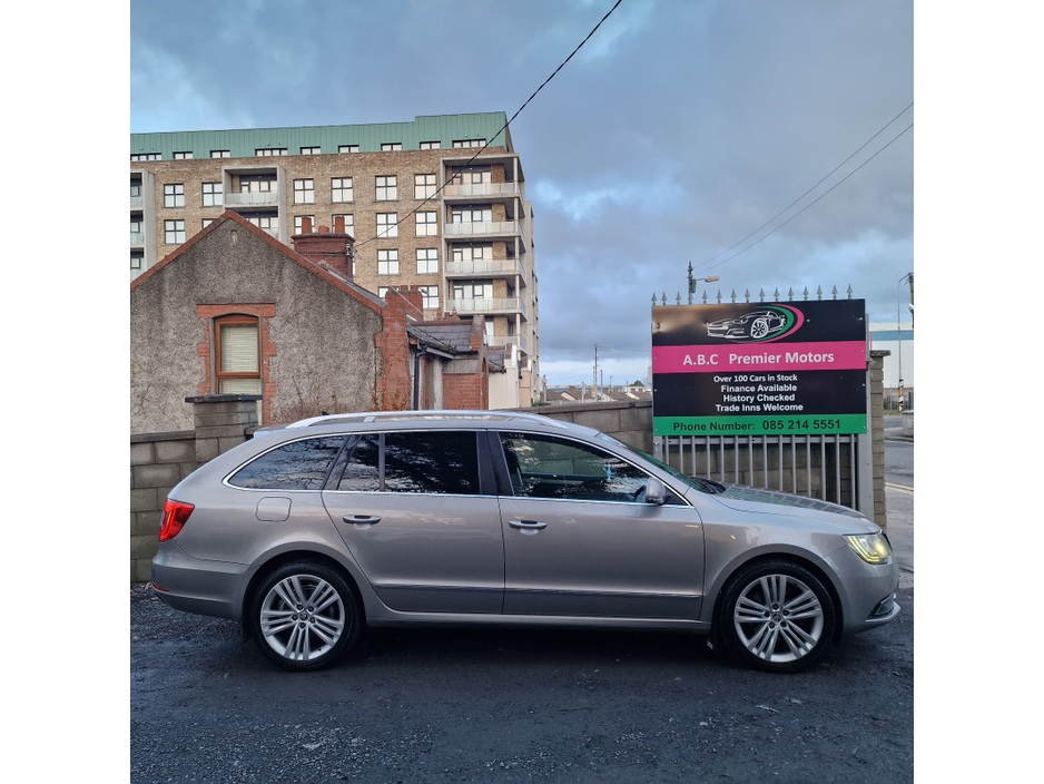 2013 Skoda Superb 2.0 TDI 170hp Elegance €7,450