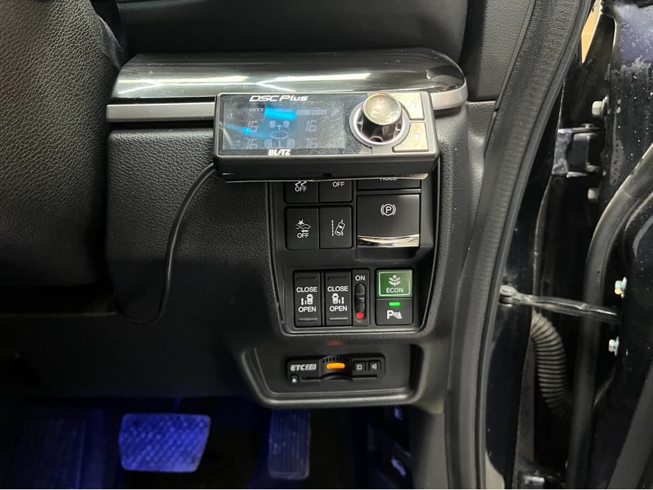 2018 Honda Odyssey - image 12