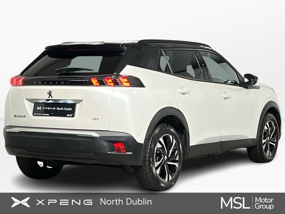 2023 Peugeot 2008 - image 3