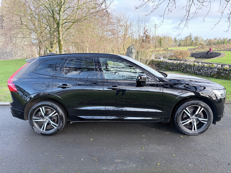 2019 Volvo XC60 2.0 D4 190HP 5DR R-DESIGN €30,995