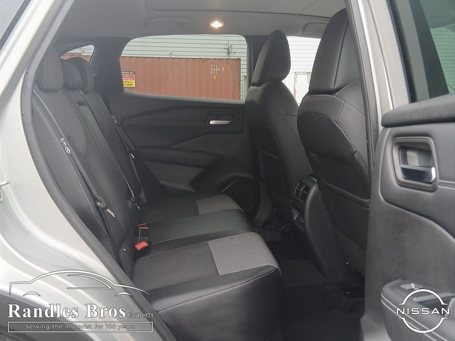 2025 Nissan Qashqai - image 14