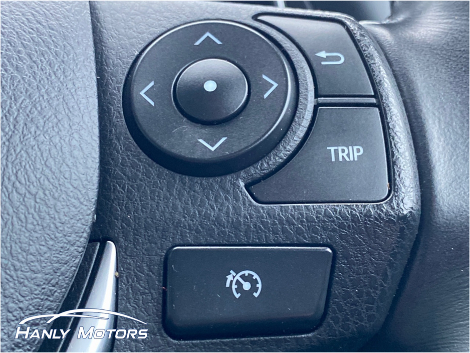 2016 Toyota Auris 1.4 D-4D LUNA 4DR €10,995