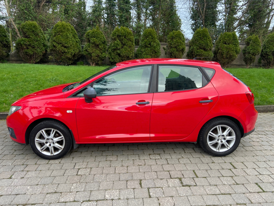 2010 SEAT Ibiza - image 3