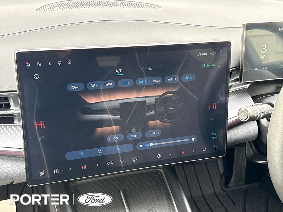 2025 BYD Seal - image 19