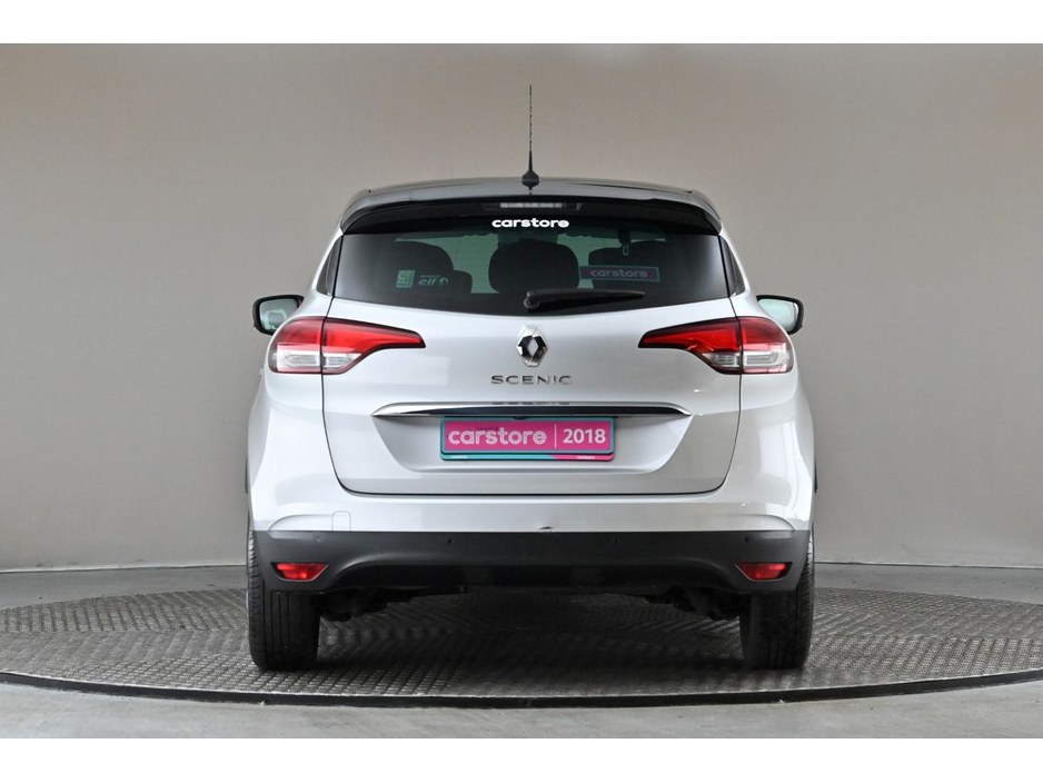 2018 Renault Scenic - image 8