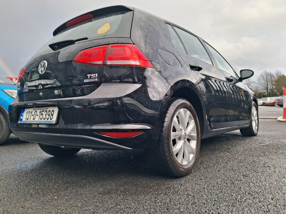 2013 Volkswagen Golf - image 17