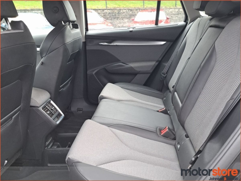 2023 Skoda Enyaq - image 5