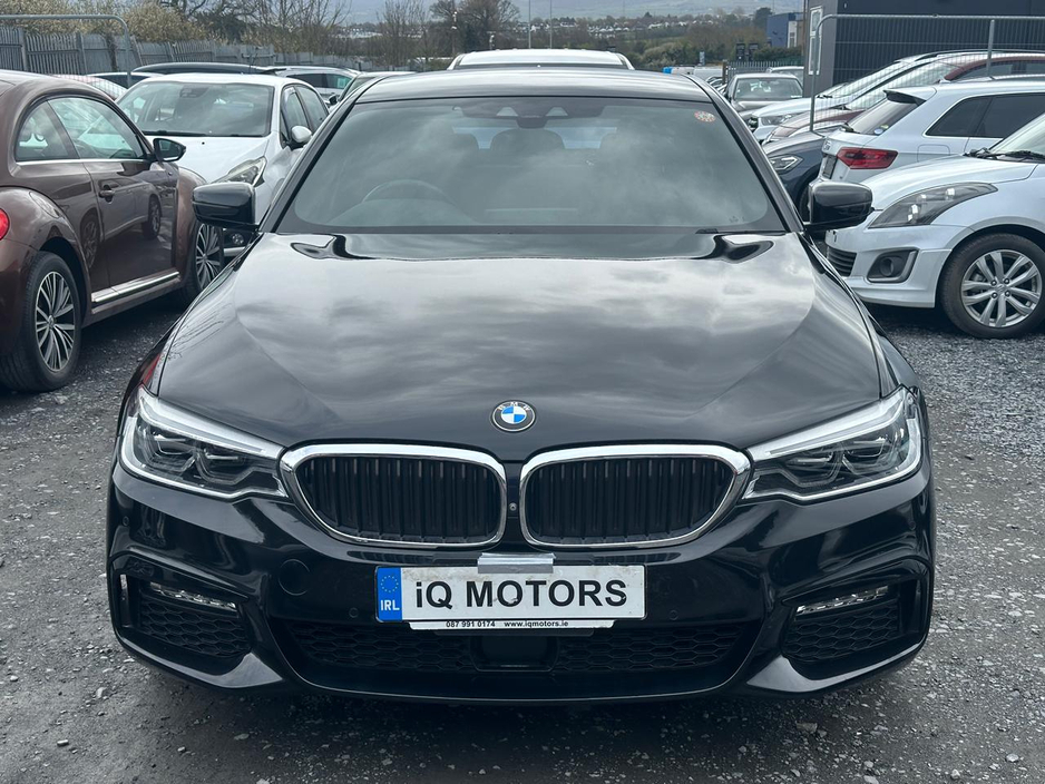2017 BMW 5 Series - image 2