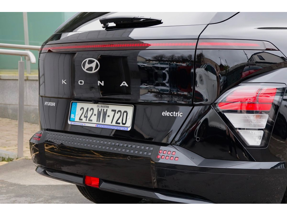 2024 Hyundai Kona - image 5