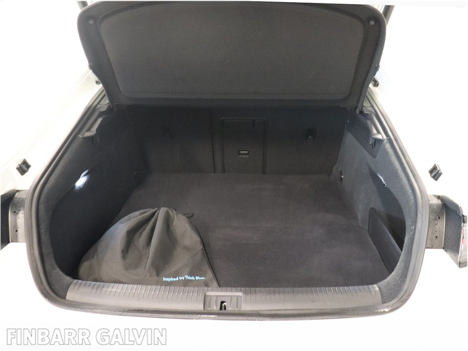 2022 Volkswagen Arteon 1.4TSI PHEV 218HP R-LINE €31,950