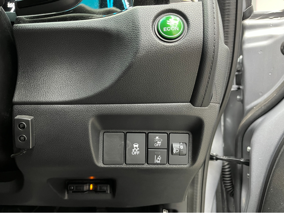 2022 Honda Shuttle €17950 2022 HONDA SHUTTLE HYBRID SENSING 1.5 AUTOMATIC / CRUISE CONTROL / REVERSE CAMERA AND MORE €17,950