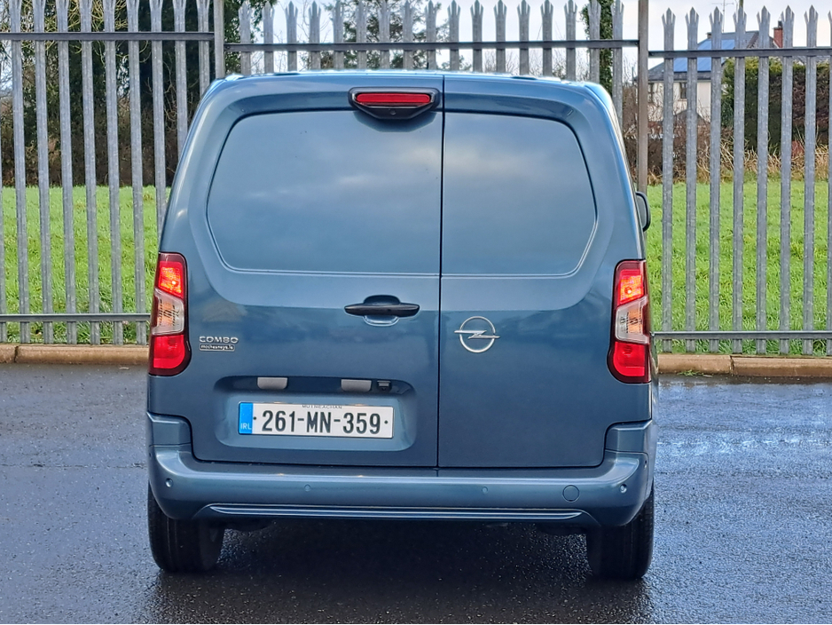 2026 Opel Combo SPORTIVE L1H1 1.5TD 100BHP **TOP SPEC**