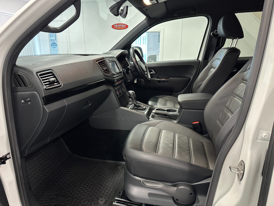 2020 Volkswagen Amarok - image 34