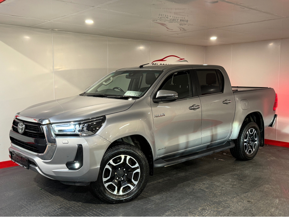 2021 Toyota Hilux INVINCIBLE D-4D 4WD DCB