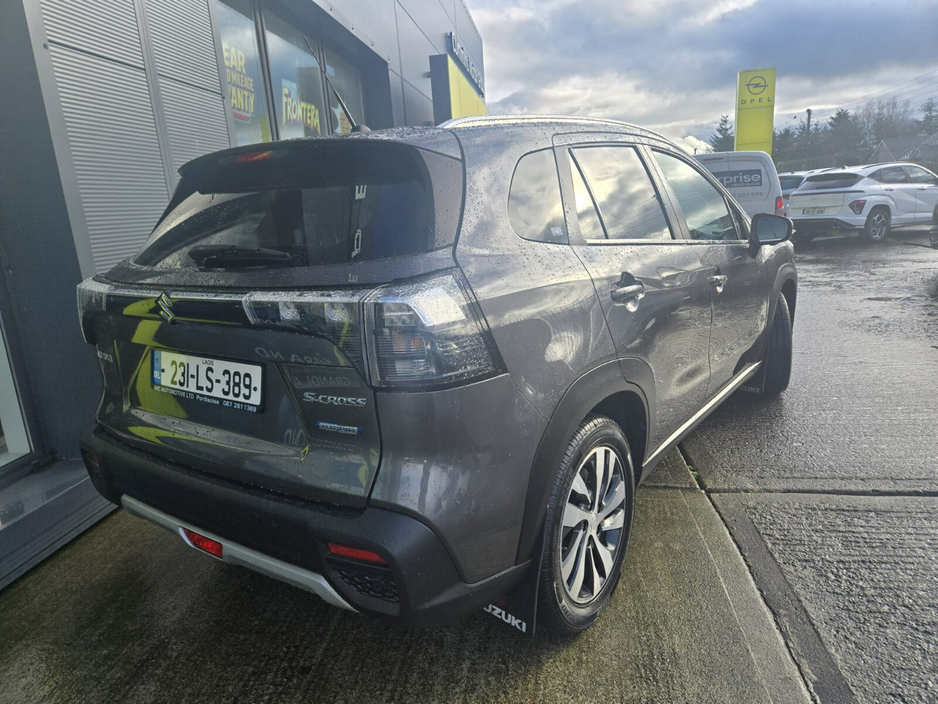 2023 Suzuki SX4 S-Cross  €23,950