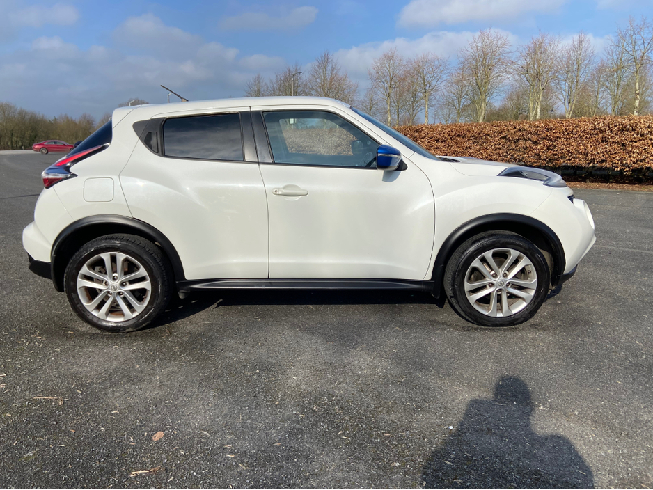 2014 Nissan Juke - image 3