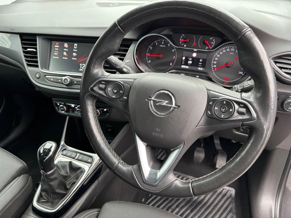 2022 Opel Crossland X 1.2i (83PS) 5 Speed SC €16,000