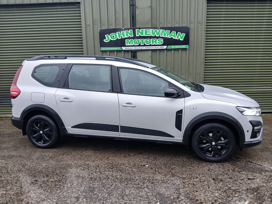 2023 Dacia Jogger TCe 110 Extreme SE €18,750