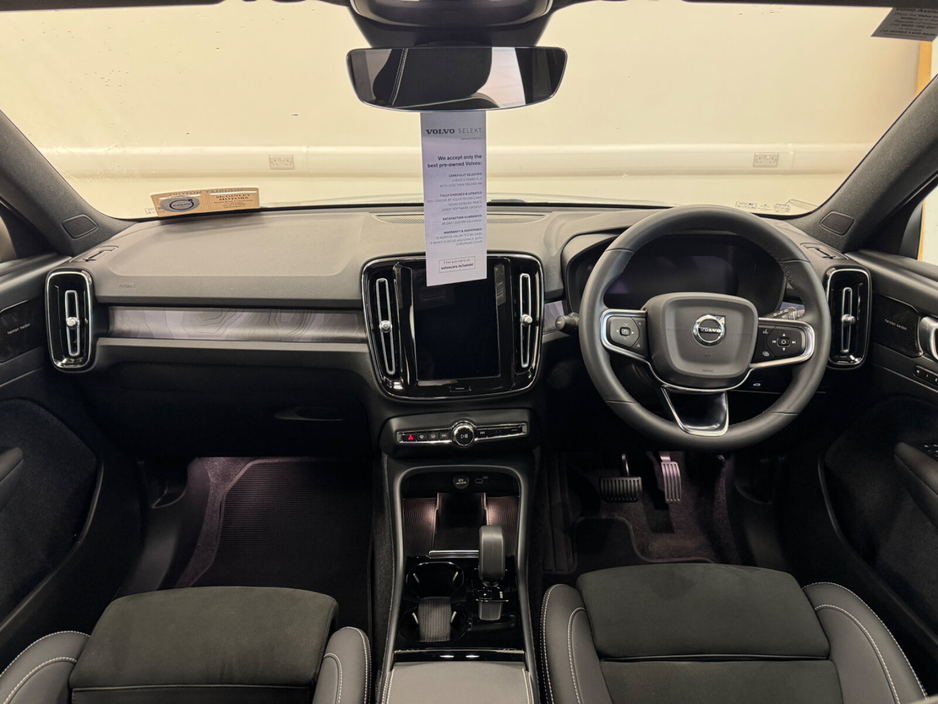 2022 Volvo XC40 BEV 231hp Ultimate €30,000