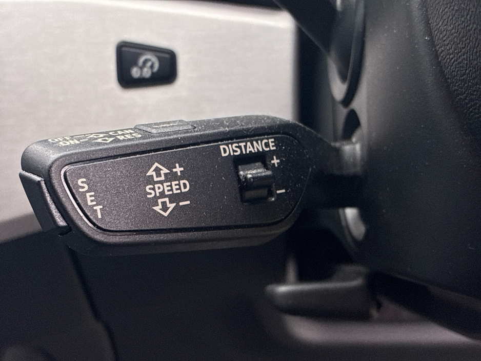 2017 Audi A4 - image 17