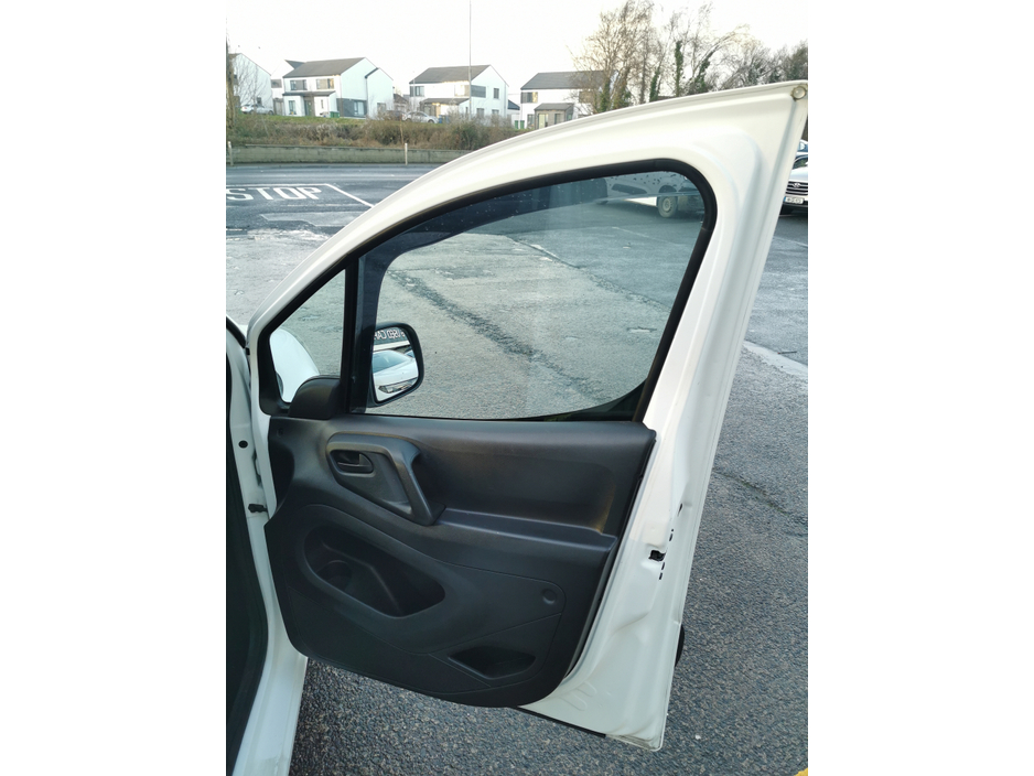 2018 Citroen Berlingo LX BLUEHDI 75 625KG S SWB MY40 3 €10,000