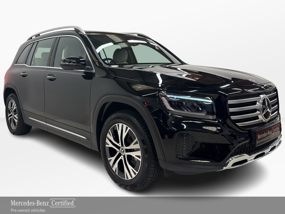 2025 Mercedes-Benz GLB - image 2