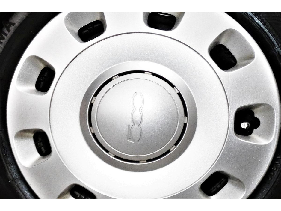 2017 Fiat 500 - image 27