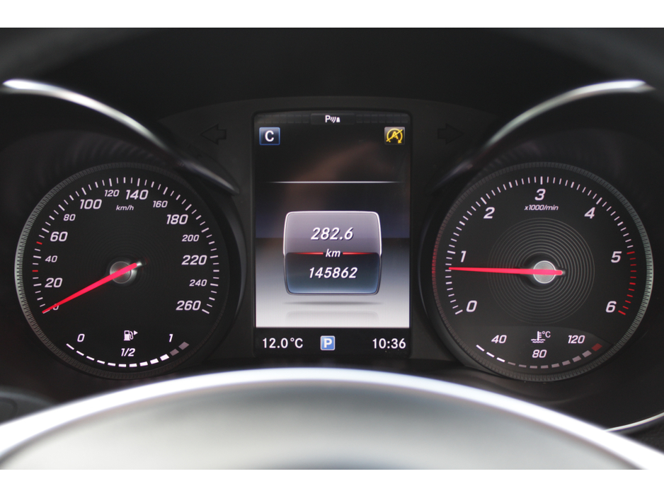 2018 Mercedes-Benz C Class - image 12