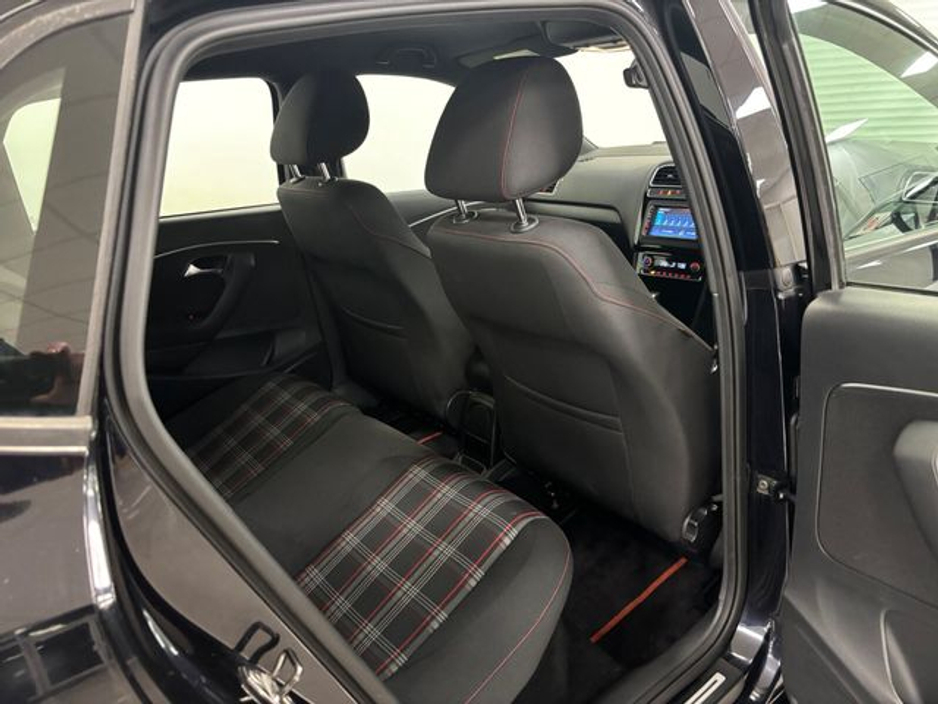 2017 Volkswagen Polo  €16,495