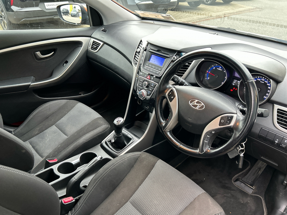 2015 Hyundai i30 CLASSIC 5DR €8,950