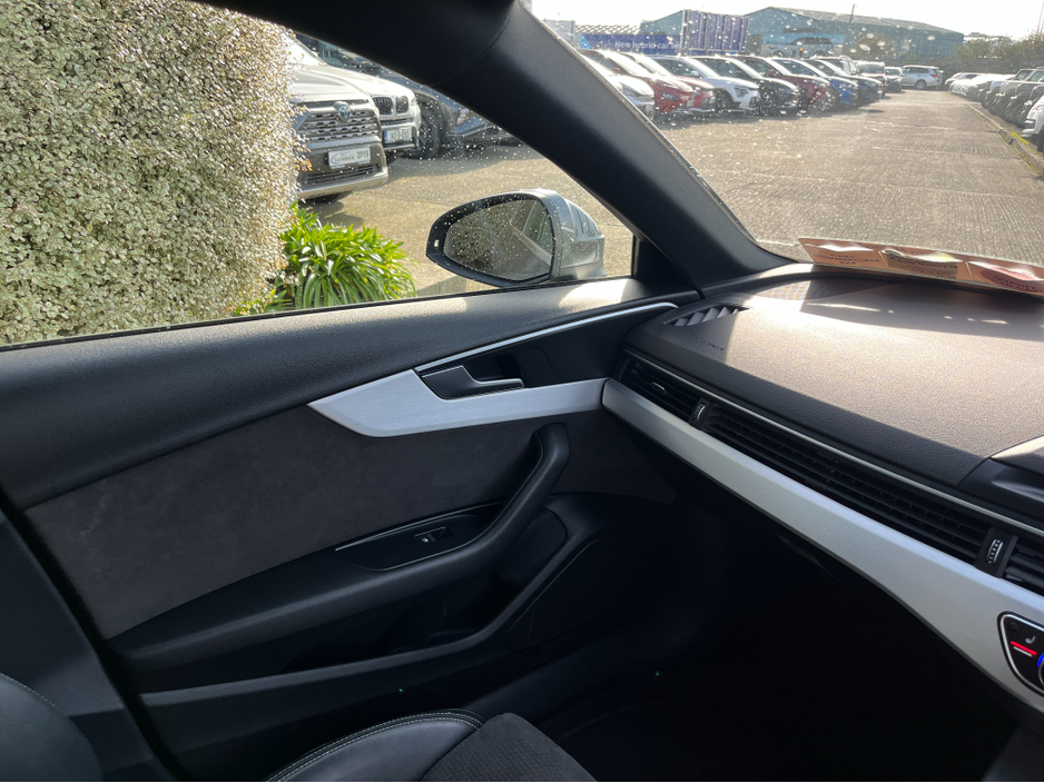 2019 Audi A4 - image 23